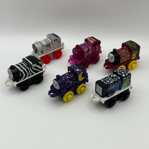 Thomas friends minis trains - &,