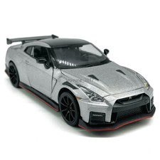 1:32 Nissan GT-R Nismo Model
