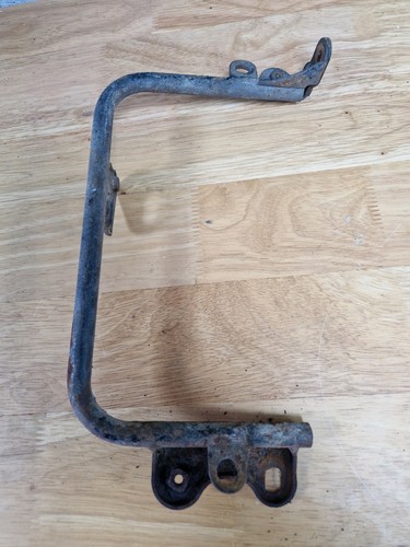 Dt125lc radiator bracket - dt125lc,