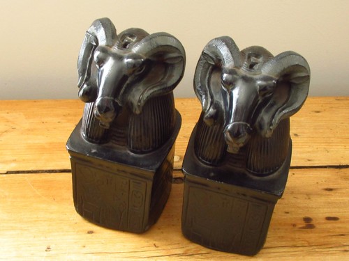 Mma pair vintage rams head - mma,