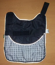 Go Walk Classic Dog Coat - Grey Check - Size: Medium - 16" - Padded/Showerproof