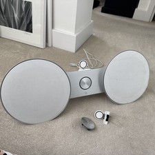 Bang & Olufsen Beoplay 8