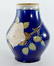 ANTIQUE ROYAL DOULTON WHITE ROSE 7816R STONEWARE VASE c1920 FLORRIE JONES