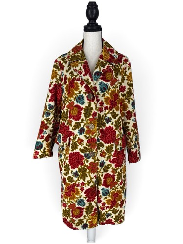 Vintage rich floral tapestry - rich,