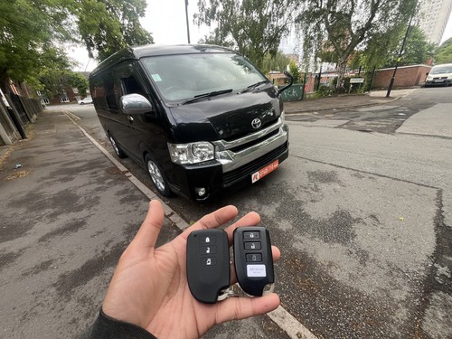 Lost toyota hiace 2015 - toyota, 2015-