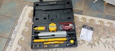 WICKES LASER LEVEL KIT - WITH CARRY BOX
