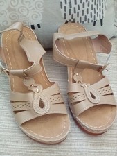 Ladies Sandals