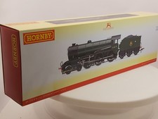 Hornby R3448 BR 4-6-0 B17 'Welbeck Abbey' DCC Ready Model Train - Immaculate