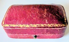 Antique Goldstraw Leek Jewellery/Brooch Red Leather Box