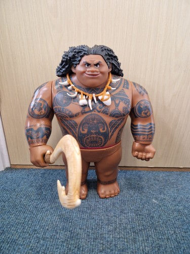 Disney moana maui poseable - moana, 10"