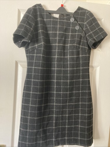 Mint velvet dress size - mint,