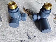 Anthracite grey Corner Towel Rail Radiator Rad Valves Angled  locksheild 1/2" 15