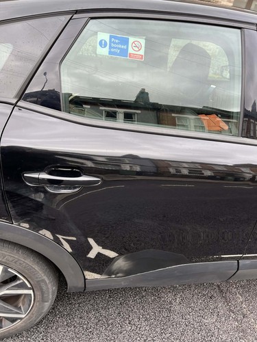 Right rear door - right,