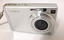SONY Cybershot DSC-W200 12.1MP Digital Camera c/w Carl Zeiss Lens & Charger(Hol)