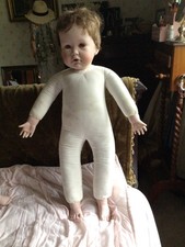 ashton drake galleries dolls