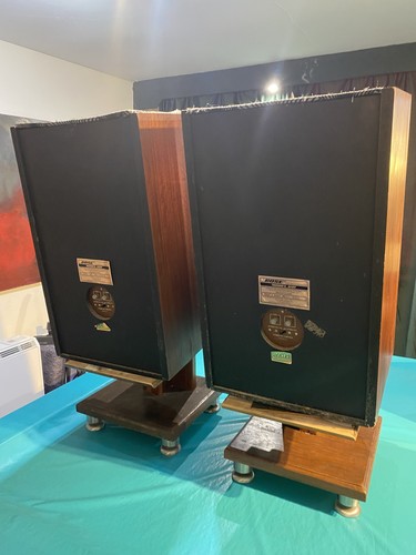 Bose 901 series - 4, speakers