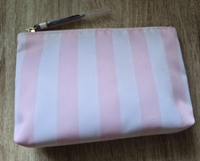 Victoria secret make - secret,