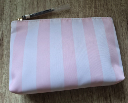 Victoria secret make - secret, up