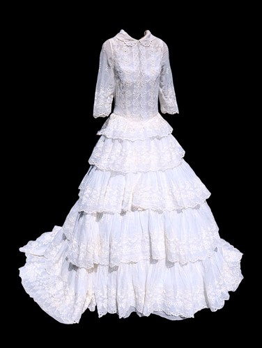 Vintage eyelet lace multi - vintage,