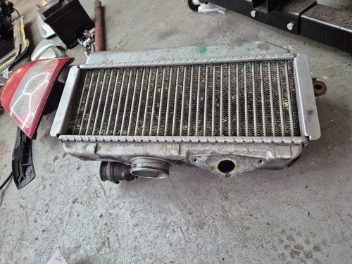 Top mount intercooler - mount, subaru