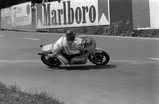 Cees Scheepens leans right on