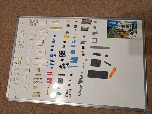 Lego city holiday camper - camper, van