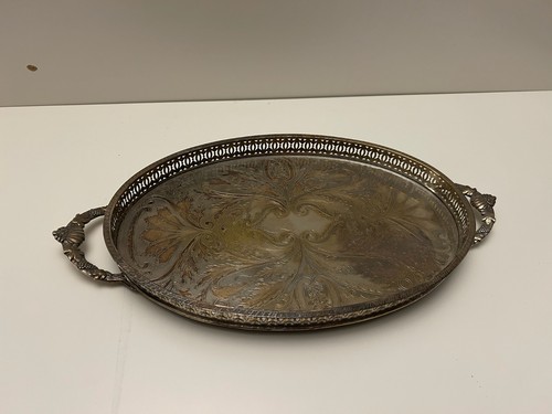 Vintage silver plated - silver, oval