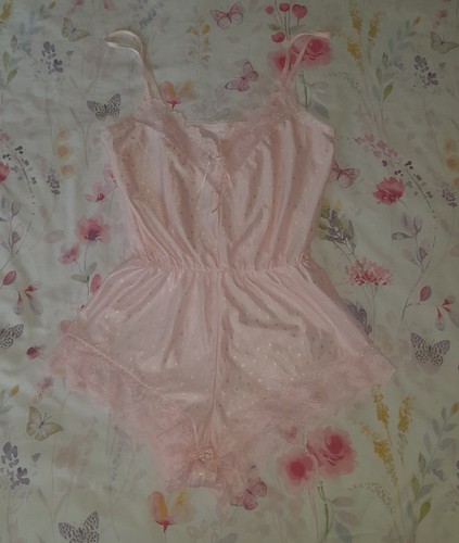 Beautiful vintage 1970s 1980s - beautiful,