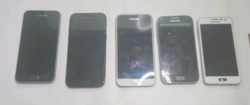 Small job lot mixed phones - small,