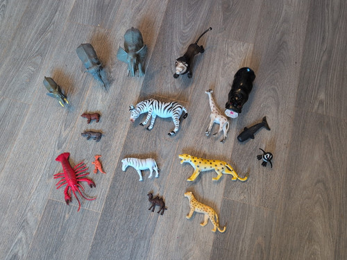 Animal toy figures job - animal,