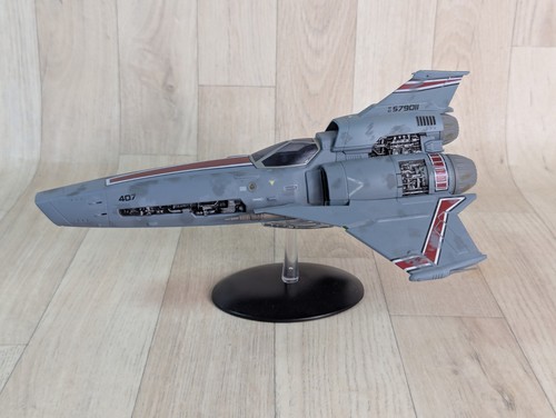 Eaglemoss battlestar galactica - battlestar,