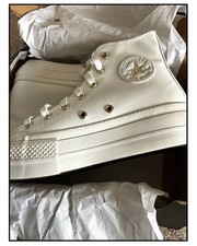 CONVERSE Chuck Taylor All Star Lift Leather Hi - Size 3 - White / Gold - Bnwb.