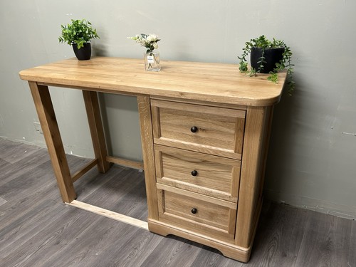 Solid oak furniture land desk - oak,