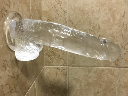 Vibrating dildo suction - no,