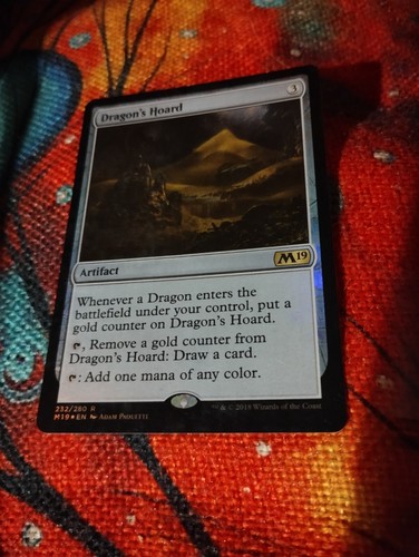 Foil dragon hoard m19 lp - hoard,