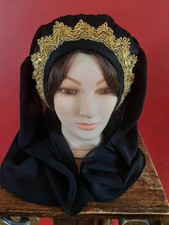 Black Gold Tudor Lady Medieval