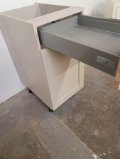 Bespoke hand painted shaker - hand,
