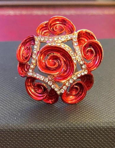 Luxury glimmering red - luxury,