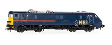 Hornby R30424 GNER Class 91 91124 Reverend W Awdry