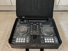 Roland DJ 505 - Dj Controller