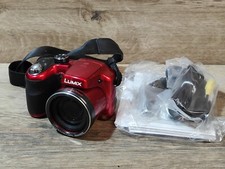 Panasonic LUMIX DMC-LZ20 16.1MP Digital Bridge Camera - Red