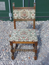 4 Old Charm Premium Dining