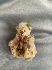 Deb Canham Bear Cindy