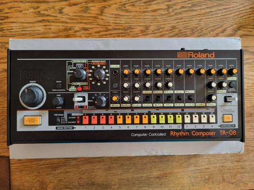 Roland boutique drum - tr-08,