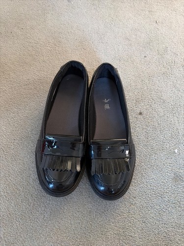 Clark shool shoes 5 - shoes, g