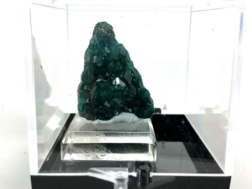 Dioptase crystal specimen - dioptase,