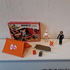 EAGLES Medic Action Figure lot, Vintage Airfix 1977  Rare