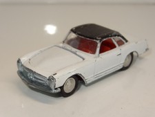 MINI DINKY 18 MERCEDES BENZ