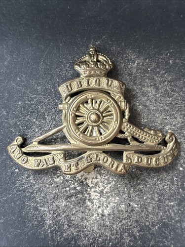 Royal artillery turning wheel - turning,