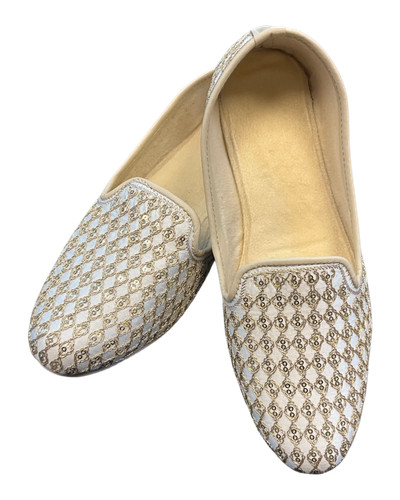 Cream embroidered - cream,